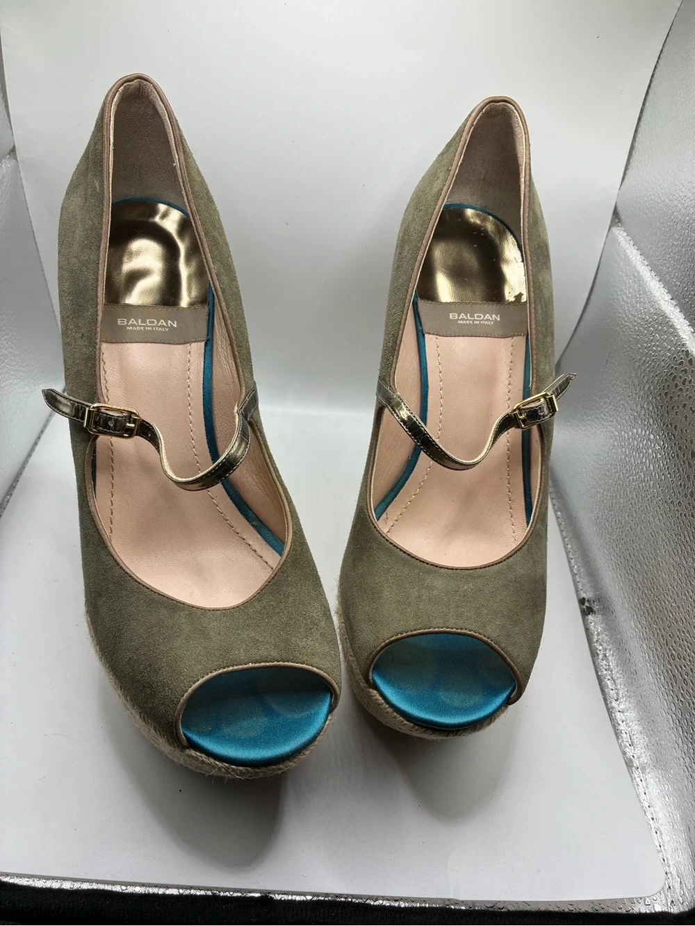 Baldan Italy Peep Toe Platform Mary Jane Heels Olive Suede EU 38 Women’s 8